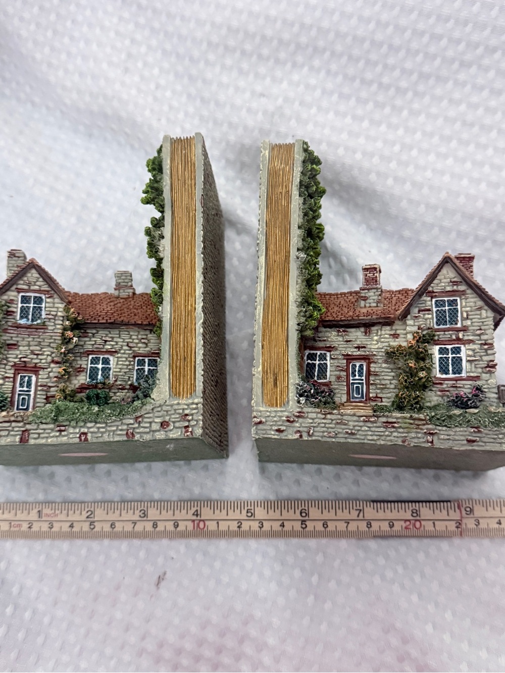Vintage Cherison Hand-Painted Cottage Bookends – Pair. Excellent condition!